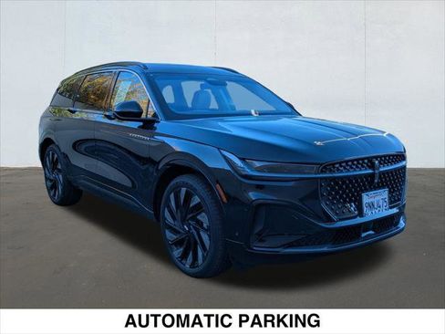 Used 2024 Lincoln Nautilus Black Label w/ Jet Appearance Package (87T) image 7