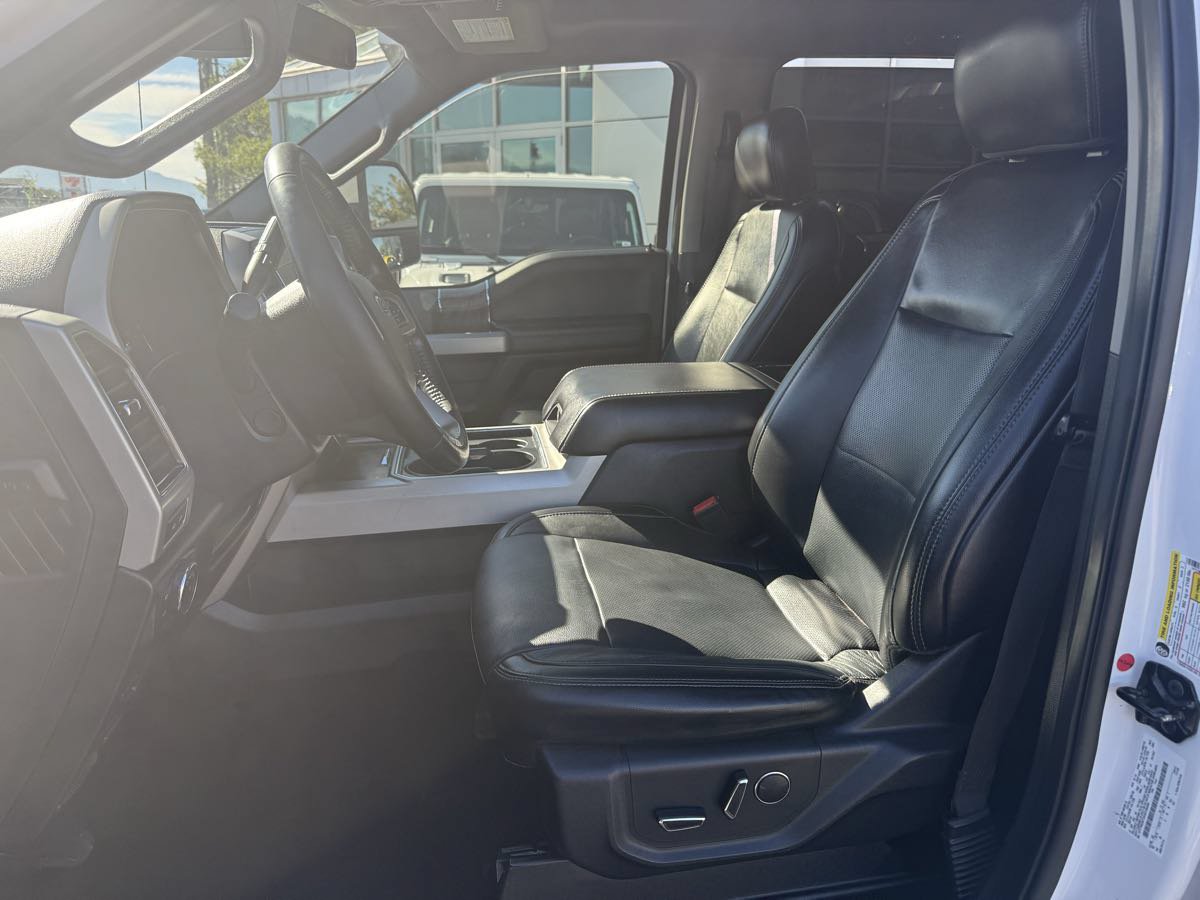 Used 2019 Ford F250 Lariat w/ Lariat Ultimate Package AWD/4WD image 12