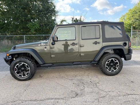 Used 2015 Jeep Wrangler Unlimited Sport w/ Quick Order Package 24S AWD/4WD image 5