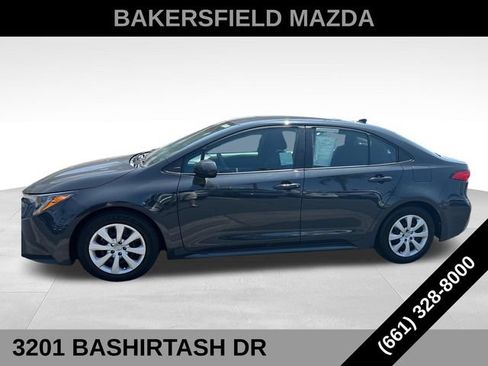 Used 2024 Toyota Corolla LE FWD image 2