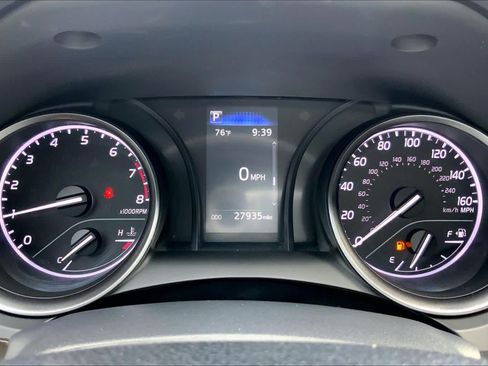 Used 2023 Toyota Camry SE FWD image 26