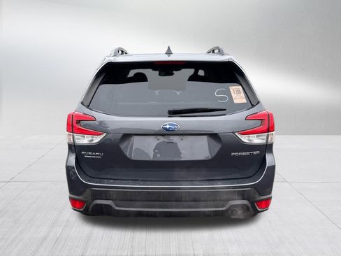 Used 2023 Subaru Forester Limited AWD/4WD image 5