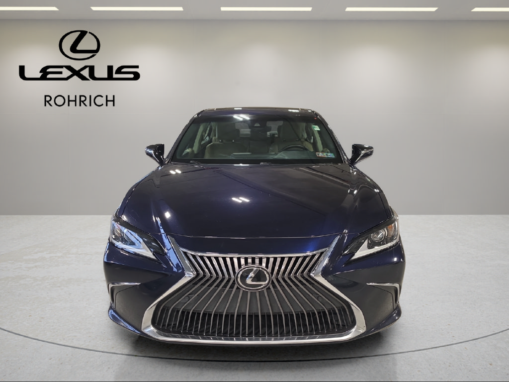 Used 2019 Lexus ES 350 w/ Premium Package FWD image 2