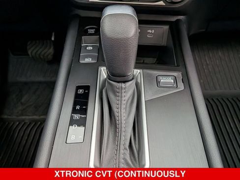 Certified 2025 Nissan Kicks SV w/ SV Premium Package AWD/4WD image 29