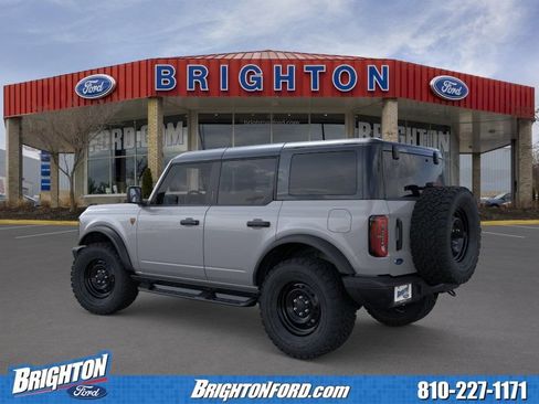 Used 2026 Ford Bronco Badlands AWD/4WD image 4