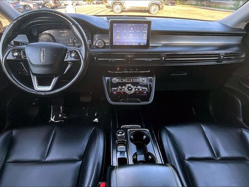 Used 2021 Lincoln Corsair FWD image 13