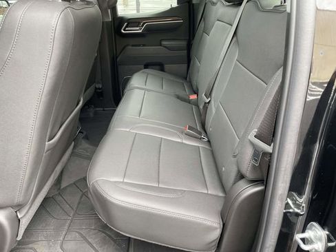 Used 2025 Chevrolet Silverado 1500 LT w/ Leather Package image 11