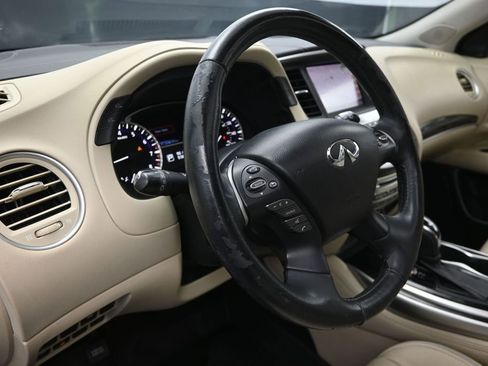 Used 2019 INFINITI QX60 Luxe w/ Essential Package FWD image 12