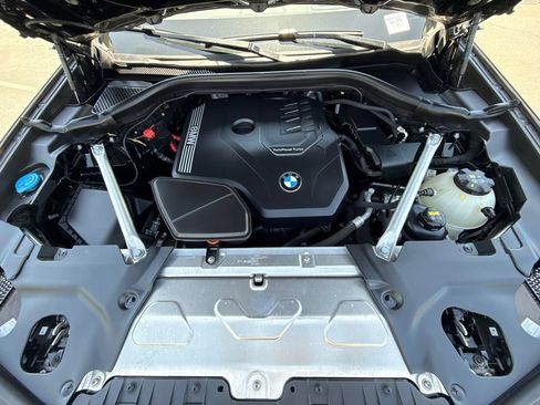 Used 2023 BMW X3 xDrive30i w/ Premium Package w/ZPA AWD/4WD image 8