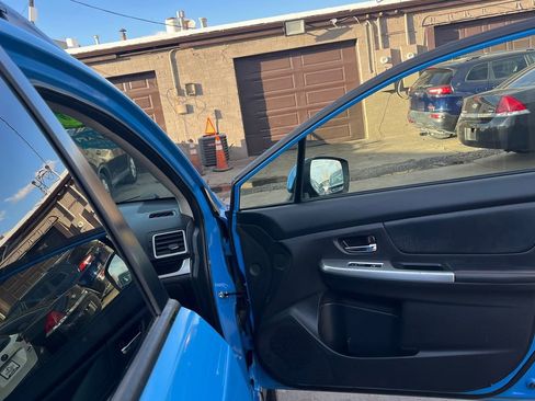 Used 2016 Subaru Crosstrek 2.0i Limited image 11