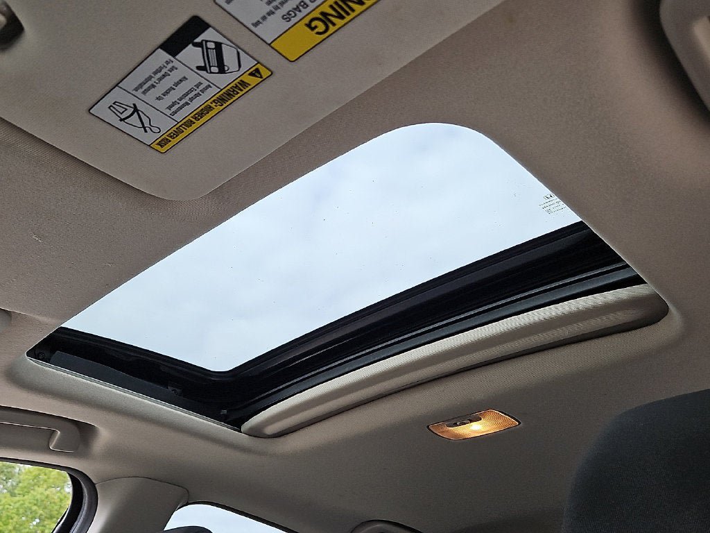 Used 2018 Honda HR-V EX image 14