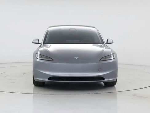 Used 2025 Tesla Model 3 Long Range image 2