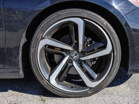 Used 2020 Honda Accord Sport image 11