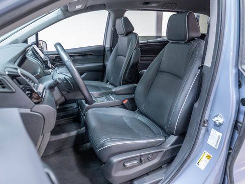 Used 2024 Honda Odyssey Elite image 9
