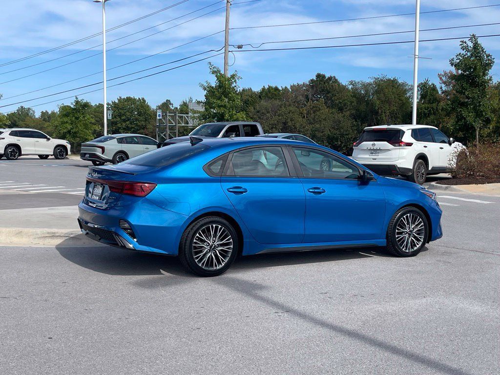 Used 2023 Kia Forte GT-Line w/ GT-Line Premium Package FWD image 8