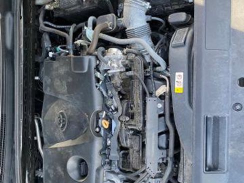 Used 2021 Toyota Camry SE image 30