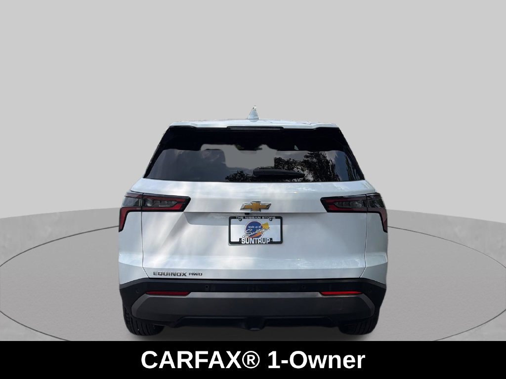 Used 2025 Chevrolet Equinox LT AWD/4WD image 4