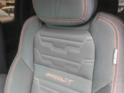 Used 2022 Nissan Frontier Pro-X w/ Technology Package image 25