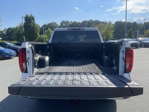 Used 2024 GMC Sierra 1500 SLT RWD image 16