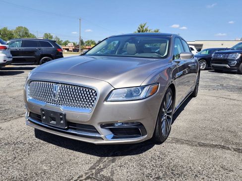 Used 2019 Lincoln Continental Select w/ Continental Climate Package FWD image 1