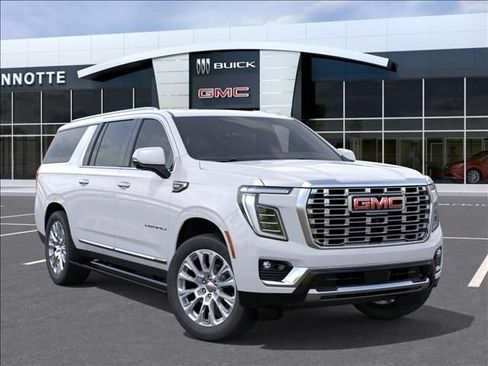 New 2026 GMC Yukon XL Denali w/ Sun & Power Step Package AWD/4WD image 7