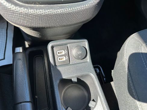 Used 2022 Ford Transit Connect XLT FWD image 24