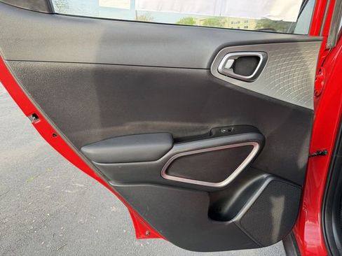 Certified 2024 Kia Soul LX w/ Option Group 015 image 23