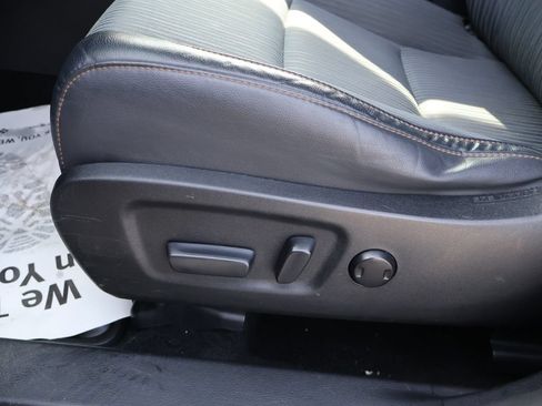 Used 2015 Toyota Highlander Plus AWD/4WD image 26