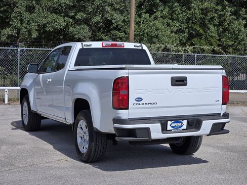Used 2022 Chevrolet Colorado LT w/ Fleet Safety Package RWD image 5