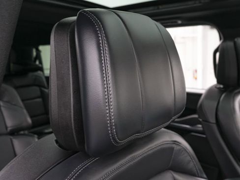 Used 2025 Lincoln Navigator L Reserve w/ Jet Appearance Package image 44