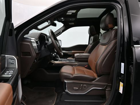 Used 2025 Ford F150 King Ranch AWD/4WD image 9