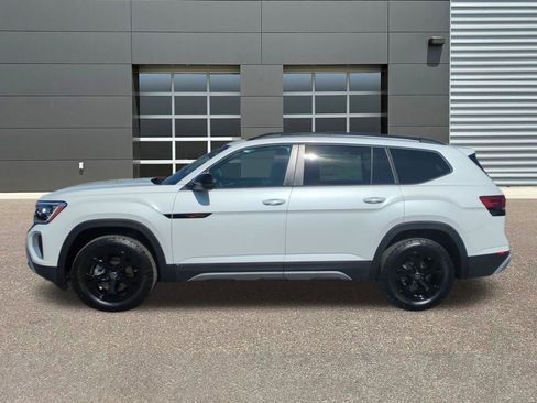 New 2026 Volkswagen Atlas Peak Edition AWD/4WD image 4
