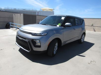 Used 2022 Kia Soul LX