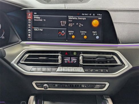 Used 2021 BMW X6 sDrive40i w/ Executive Package image 12