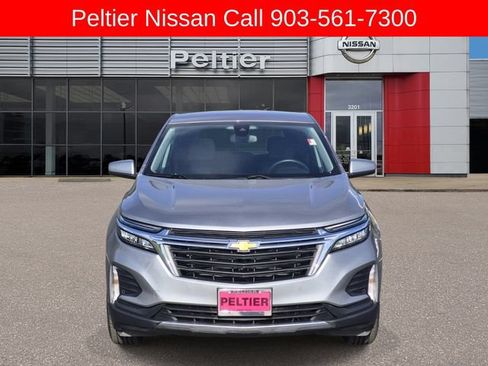 Used 2024 Chevrolet Equinox LT AWD/4WD image 2