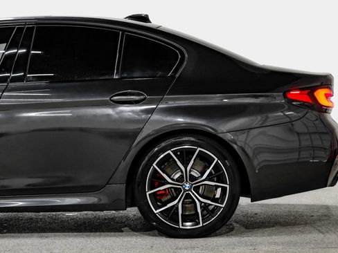 Used 2021 BMW 540i w/ M Sport Package RWD image 11