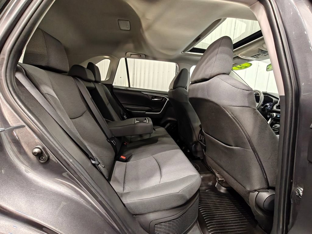Used 2024 Toyota RAV4 XLE w/ Convenience Package AWD/4WD image 19