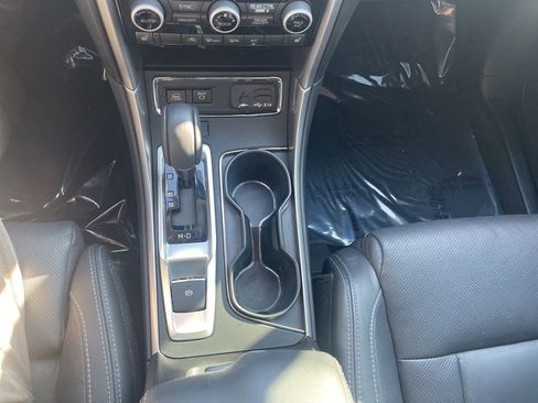 Used 2021 Subaru Ascent Limited w/ Technology Package image 14