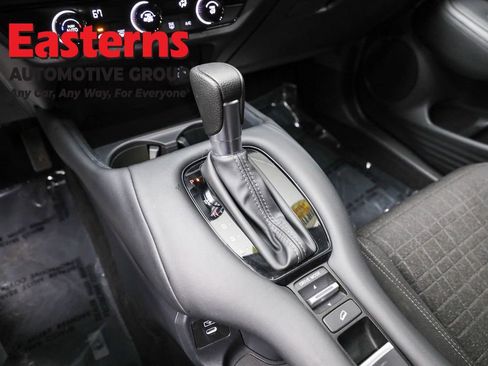 Used 2024 Honda HR-V LX image 13