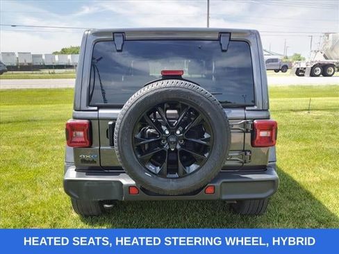 Used 2021 Jeep Wrangler Unlimited Sahara w/ Cold Weather Group image 9