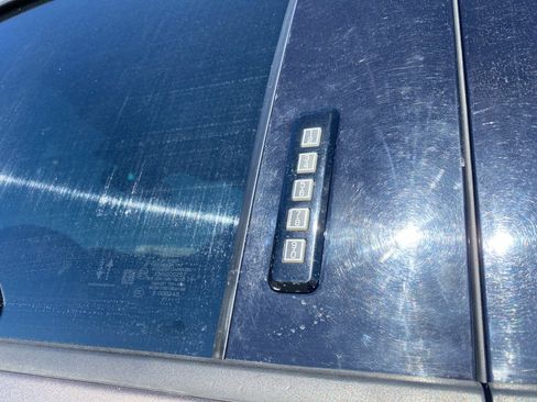 Used 2022 Ford F350 Lariat w/ Lariat Ultimate Package image 15