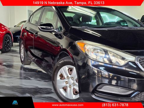 Used 2015 Kia Forte LX w/ Popular Package image 3