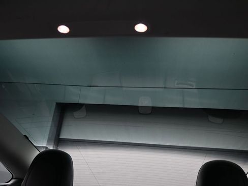 Used 2022 Tesla Model 3 image 38