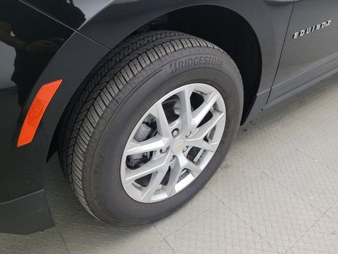Used 2024 Chevrolet Equinox LS w/ LS Convenience Package AWD/4WD image 31