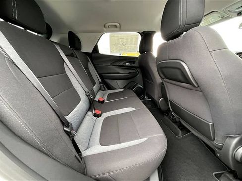New 2026 Chevrolet TrailBlazer LT w/ Convenience Package FWD image 25