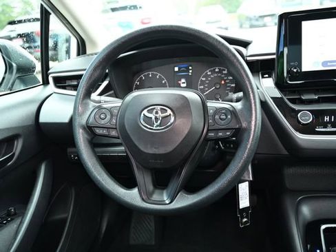Used 2023 Toyota Corolla LE image 50