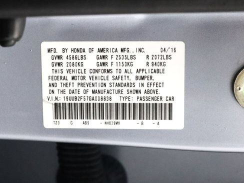 Used 2016 Acura TLX V6 w/ Technology Package FWD image 25