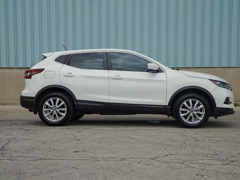 Used 2021 Nissan Rogue Sport S FWD image 6