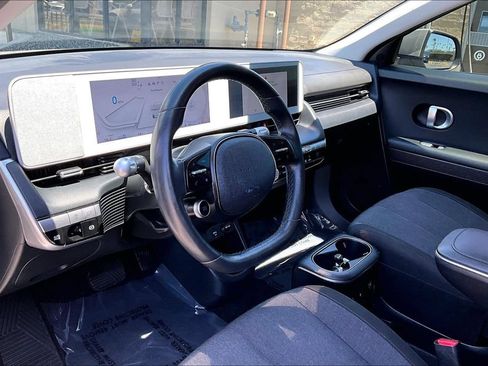 Certified 2024 Hyundai Ioniq 5 SEL RWD image 9