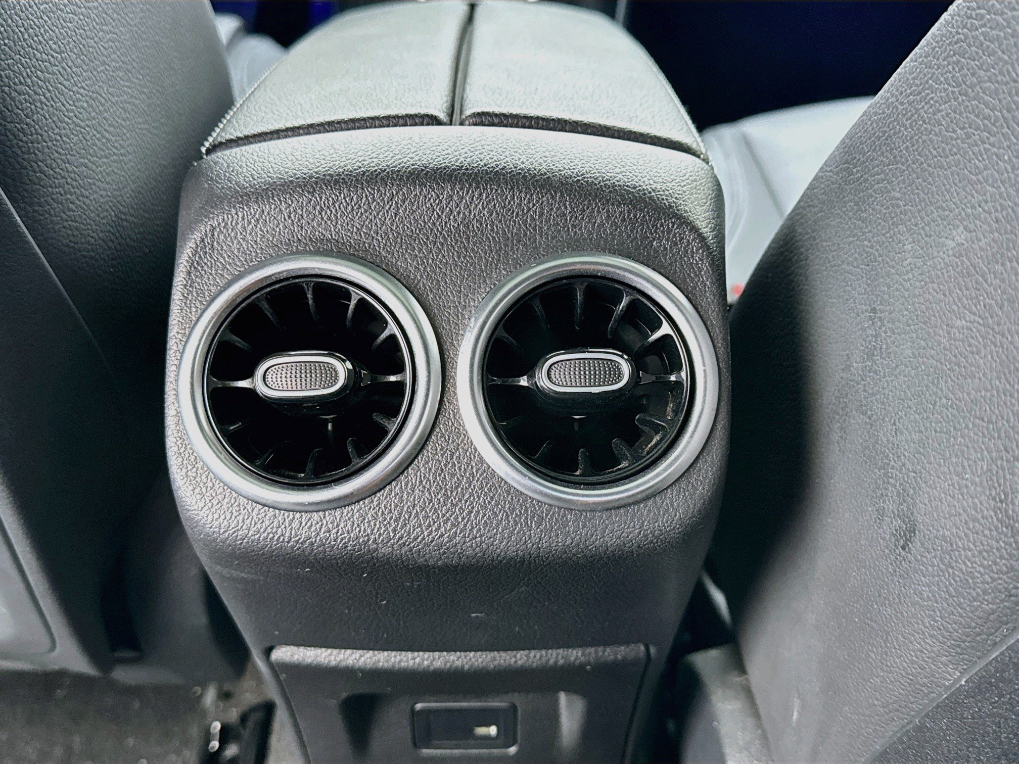 Used 2022 Mercedes-Benz A 220 image 17